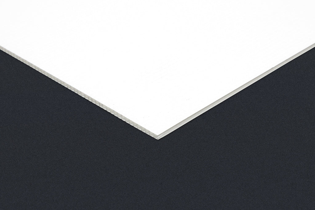 Correx board dark background